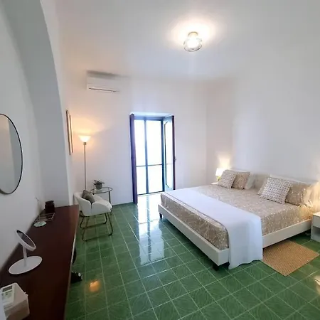 Casa Intiso - Two Double Bedroom Apartmán Positano