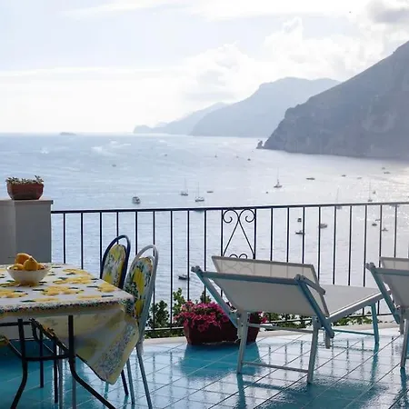 Casa Intiso - Two Double Bedroom Apartment Positano