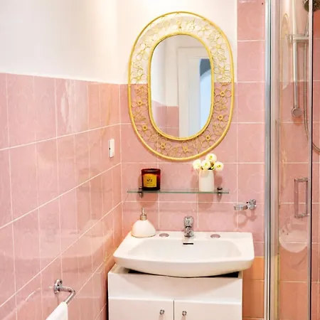 Casa Intiso - Two Double Bedroom Positano